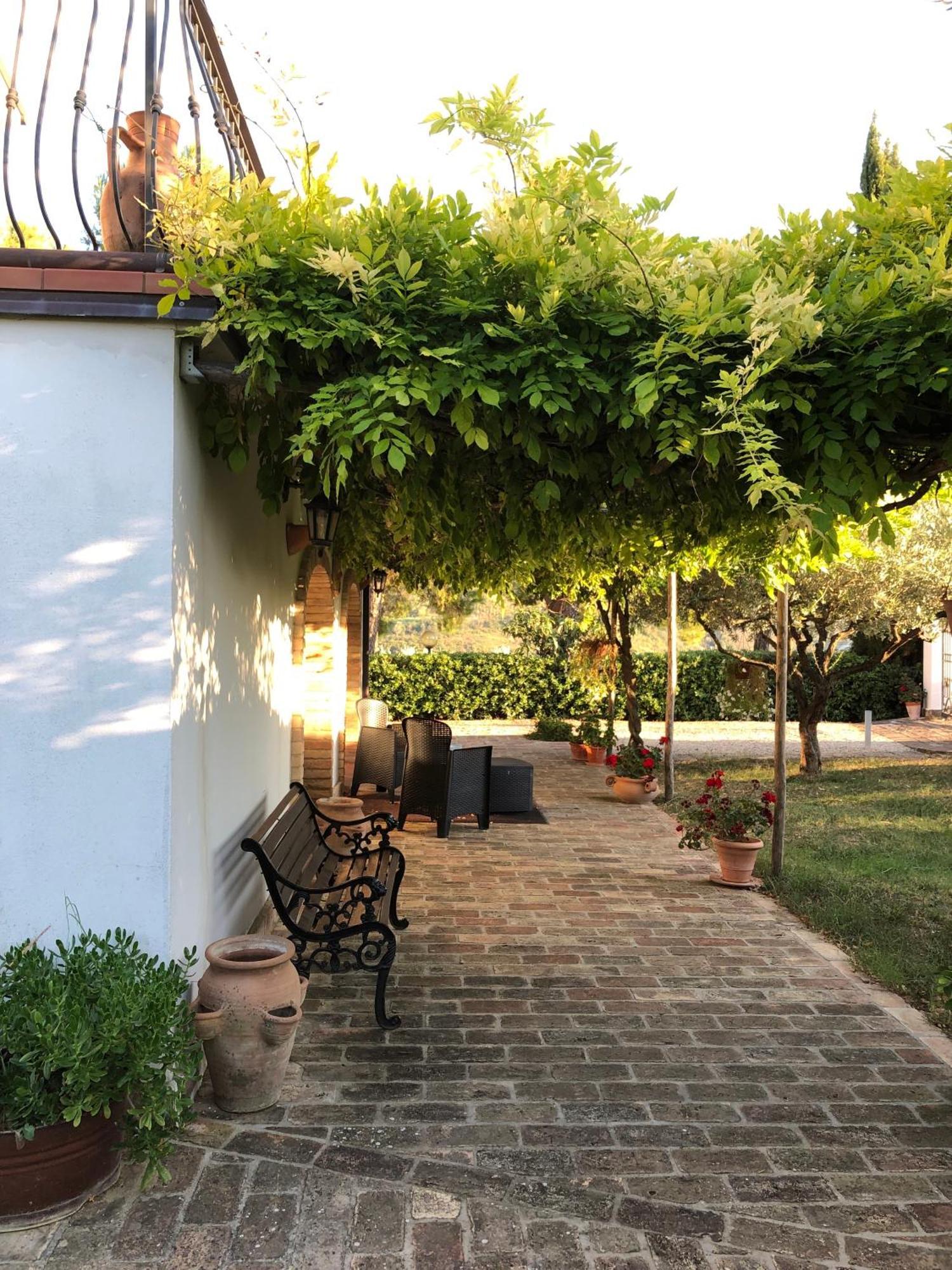 Casa Vacanze Cristina - Holiday House Apartment Ripatransone Exterior photo