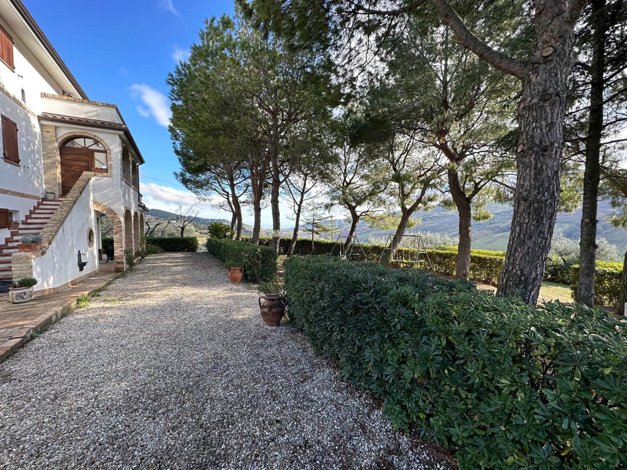 Casa Vacanze Cristina - Holiday House Apartment Ripatransone Exterior photo